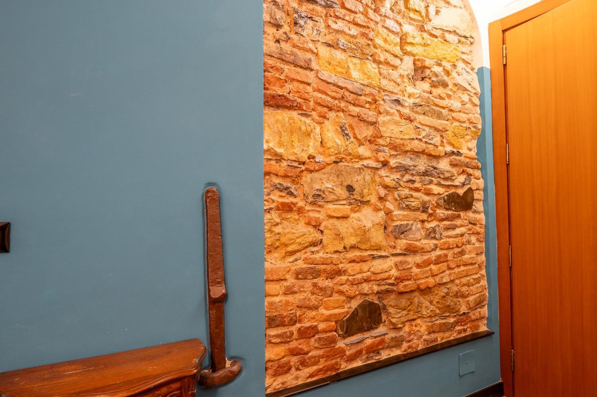 Lovingenoa Old Stone Apartment Exterior photo