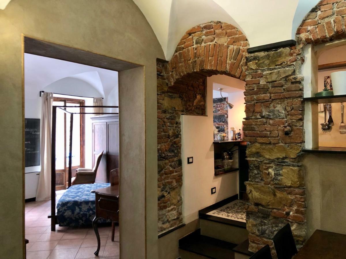 Lovingenoa Old Stone Apartment Exterior photo